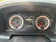 2016 Ram 1500 V6 - 195K - Crew Cab - CLEAN CAR FAX - Photo 11