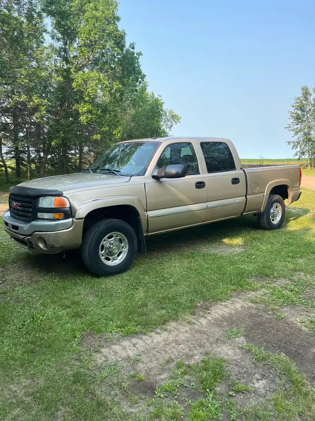 2004 GMC 2500