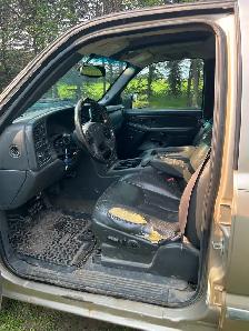 2004 GMC 2500 - Photo 6