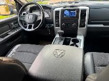 2012 Ram 1500 Sport - HEMI - DRIVES GREAT - Photo 8