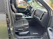 2012 Ram 1500 Sport - HEMI - DRIVES GREAT - Photo 9