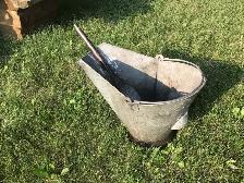 Vintage Galvanized coal pail or ash pail - Photo 3