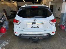 2014 Nissan Pathfinder - Photo 2