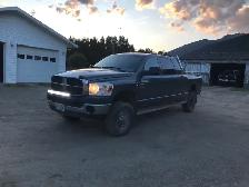2007 Dodge MegaCab 3500 4x4 - Photo 2