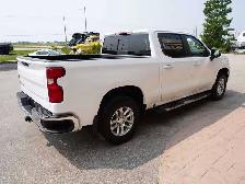 2024 Chevrolet Silverado 1500 4WD    Z71 OFF-ROAD - Photo 8