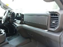 2024 Chevrolet Silverado 1500 4WD    Z71 OFF-ROAD - Photo 30