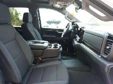 2024 Chevrolet Silverado 1500 4WD    Z71 OFF-ROAD - Photo 31