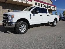 2022 Ford F-350 XLT PREMIUM SUPER DUTY FX4 8-FOOT BOX VERY CLEAN - Photo 4