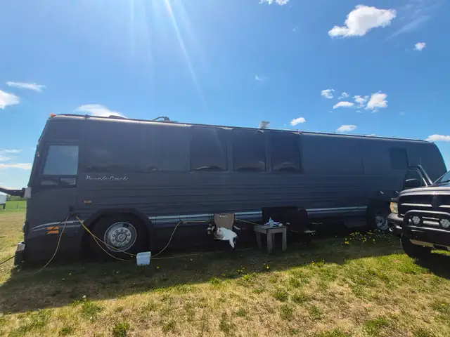 1981 prevost coach bus for sale