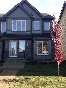 Beautiful 2 Story Home in Keswick, Windermere Available Now