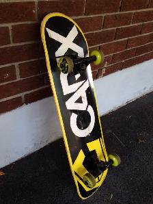 Skateboard - Planche à roulette (50,00$) - Photo 2