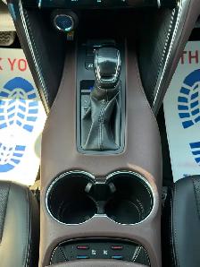 2021 Toyota Venza XLE AWD - Photo 13