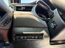 2021 Toyota Venza XLE AWD - Photo 18