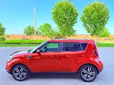 2017 Kia Soul   4dr Wagon (2.0L 4cyl 6A) - Photo 2