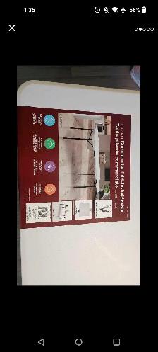 Plastic fold up table like new - Photo 2