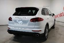 2017 Porsche Cayenne S | ONE OWNER | CLEAN CARFAX - Photo 6