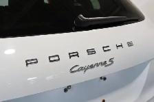 2017 Porsche Cayenne S | ONE OWNER | CLEAN CARFAX - Photo 12