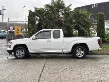 2011 Chevrolet Colorado 1LT Extended Cab Pickup Truck - Photo 6