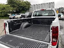 2011 Chevrolet Colorado 1LT Extended Cab Pickup Truck - Photo 13