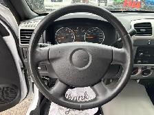 2011 Chevrolet Colorado 1LT Extended Cab Pickup Truck - Photo 19