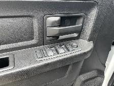 2013 Ram 1500 4x4 Pickup With Canopy - Photo 22