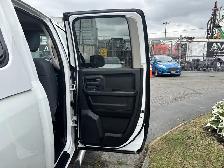 2013 Ram 1500 4x4 Pickup With Canopy - Photo 47
