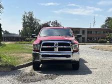 2013 Ram 2500 4x4 Service Truck - Photo 3