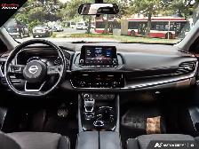 2021 Nissan Rogue AWD SV | SUNROOF | 360CAM | NO ACCIDENTS - Photo 25