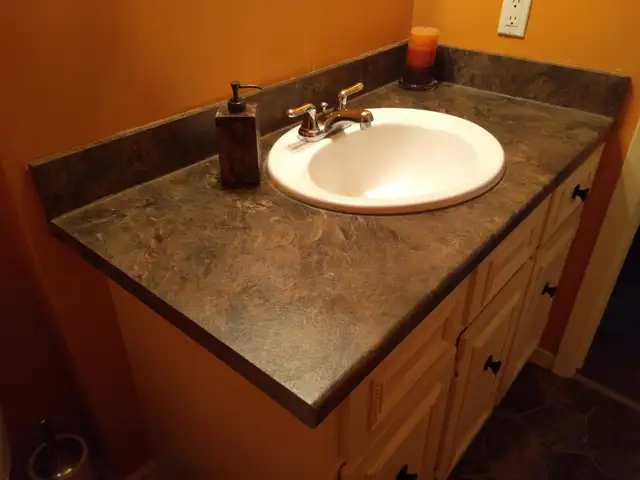 Bathroom Textured Counter Top