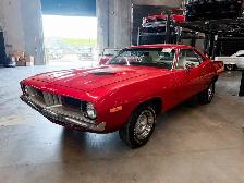1972 Plymouth Barracuda | 318ci Mopar V8 | TorqueFite 3 Speed - Photo 3