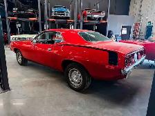 1972 Plymouth Barracuda | 318ci Mopar V8 | TorqueFite 3 Speed - Photo 4