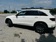 2017 Mercedes-Benz GLC-Class 4MATIC 4dr GLC 300 - Photo 3