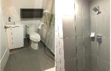 Master bedroom rent for Sep 1,  new condo at Front st E Toronto - Photo 5