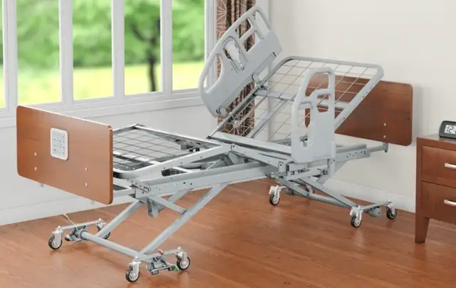 Electric hospital bed with high end  adjustable air mattresses