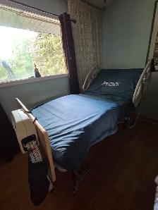 Electric hospital bed with high end  adjustable air mattresses - Photo 5
