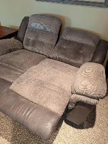 New reclining couch and love seat - Photo 2