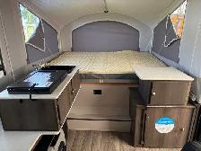 Pop Up Camper Trailer - Photo 10