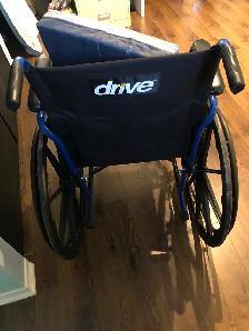 Fauteuil roulant - Photo 4