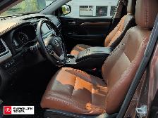 2017 Toyota Highlander Limited LIMITED, ONE OWNER, NEAR NEW T... - Photo 6