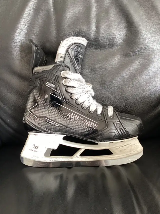 Patin junior hockey