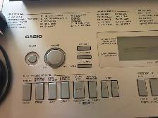 Clavier Casio WK 225 avec support et banc - Photo 2