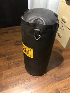 Punching bag - Photo 2