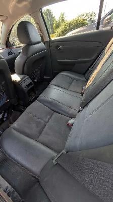 2010 Chrysler Malibu LT. Platinum edition for project or parts - Photo 7