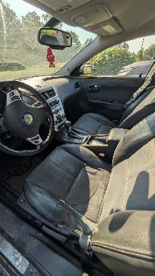 2010 Chrysler Malibu LT. Platinum edition for project or parts - Photo 8