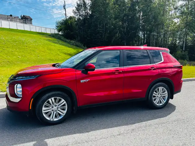 Mitsubishi Outlander ES PHEV 2024 - Hybride