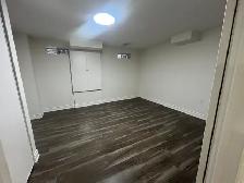 Renovated Basement Apartment - Photo 2