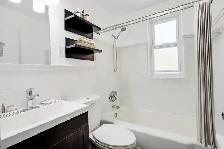 Bright, Fully Renovated 1-Bedroom Apartment — Royal York & Dunda - Photo 5