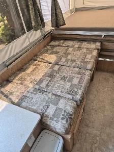 RV trailer for sale - Photo 4