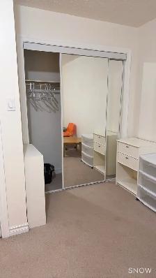 Room for rent-female - Photo 4