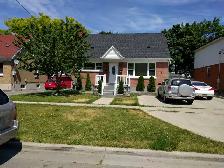 2 Bdrm Bsmnt 2 Fre Prkng All Incl Own Lndry & Entrnce Lrg bckyrd - Photo 2